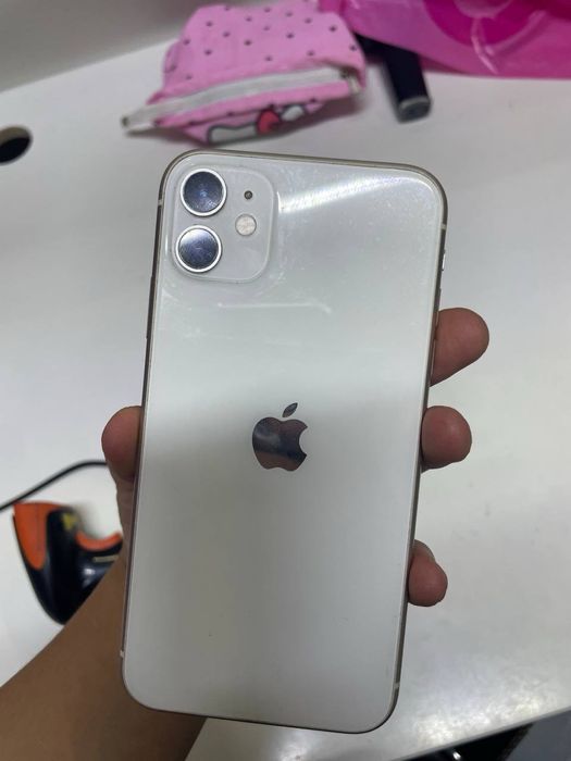 Айфон 11 128гб обмен