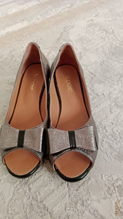 Удобный туфли  39 р