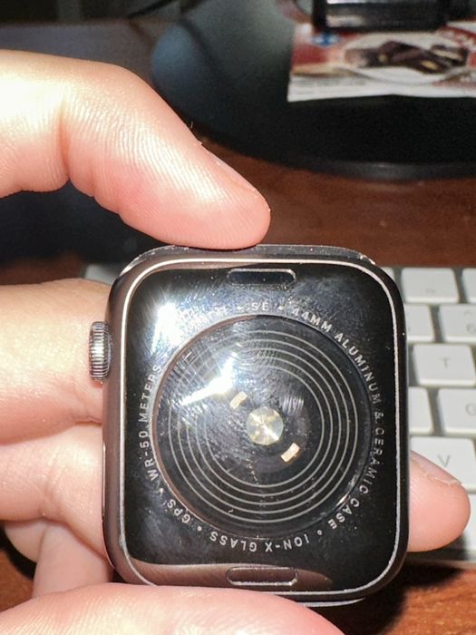 Apple Watch SE 44mm за части