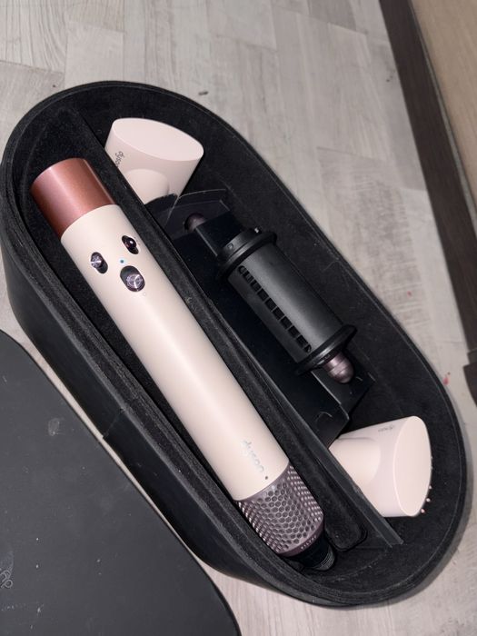 Dyson Airwrap набор