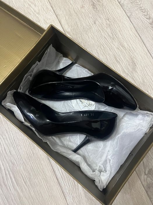 Туфли лакированные