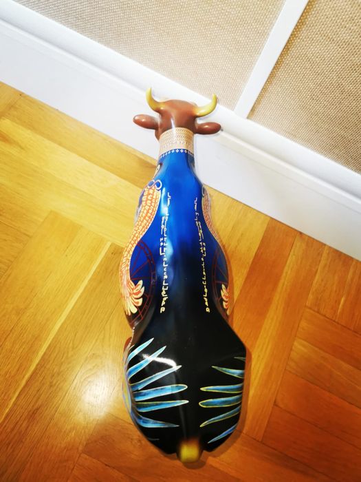 Антикварна фигура арт скулптура Свещена крава Cow Parade Sacred Cow