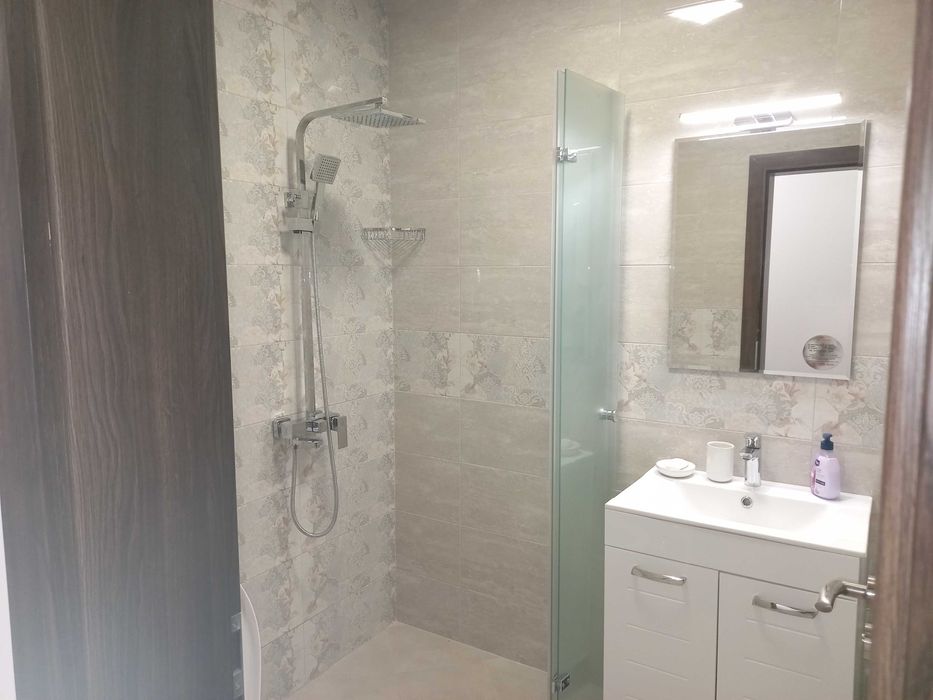 Дава се под наем Двустаен апартамент в Пловдив, Кършияка - 65 кв.м за 433.5 € - Снимка #6