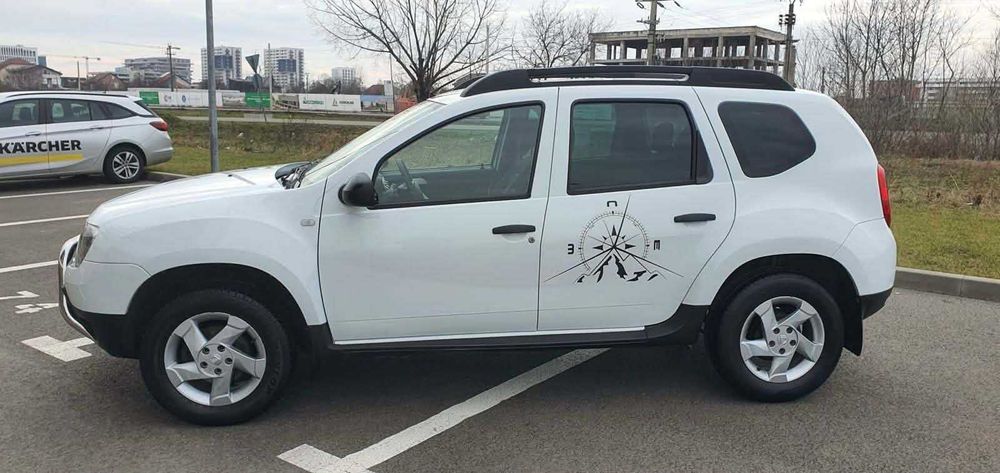 DACIA DUSTER 4X4 off-road  an 2013 mot 1.5 dci 110 cp euro 5