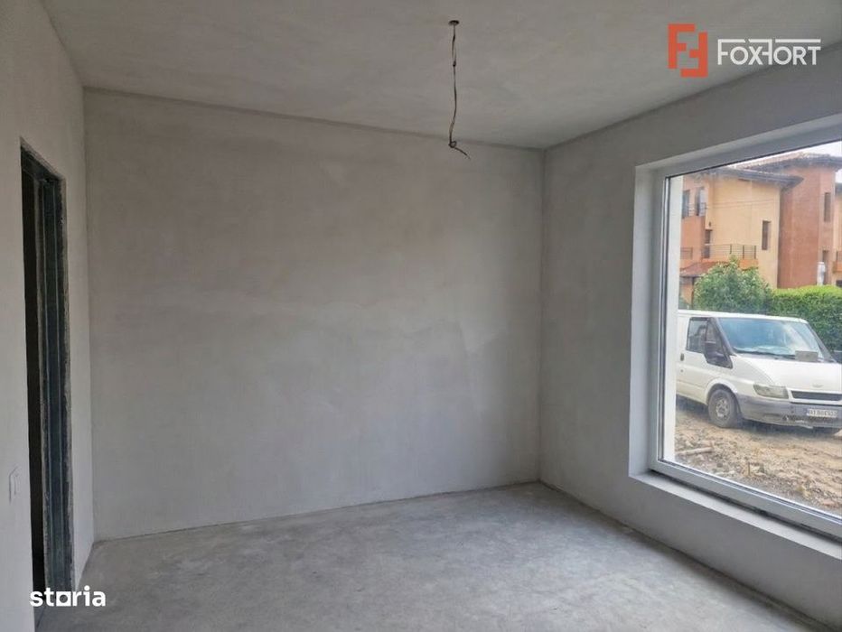 Duplex de vanzare cu 4 camere, Mosnita Noua
