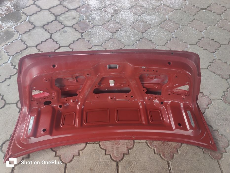 Крышка багажника Кия Рио