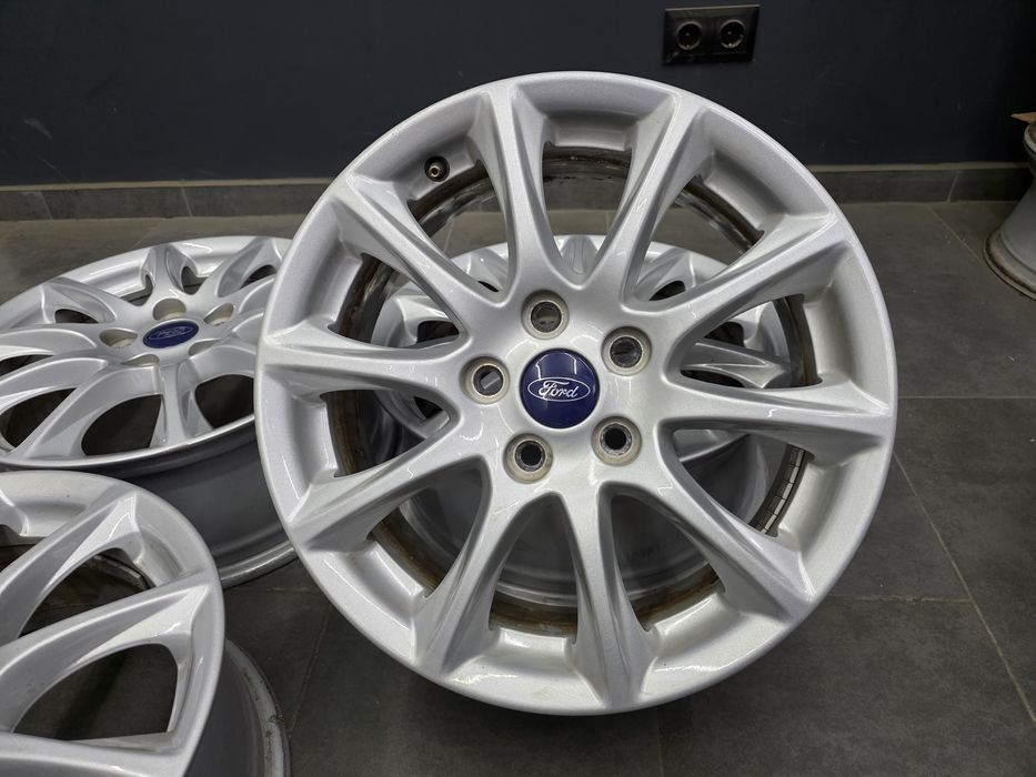 Джанти 16 - Ford