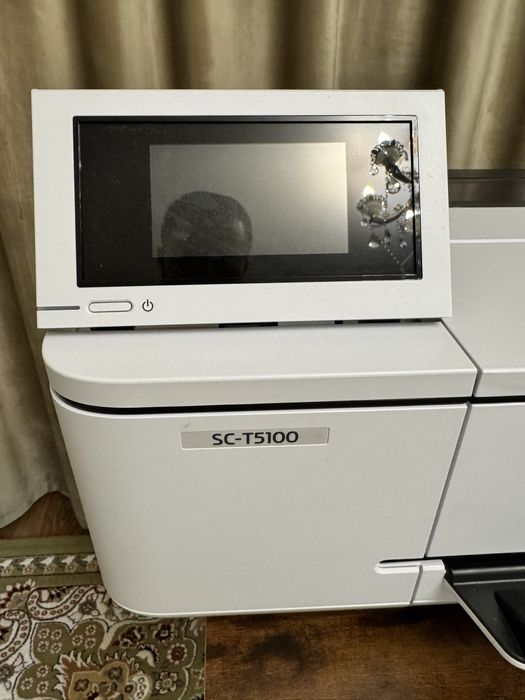 Продам широкоформатный плоттер Epson