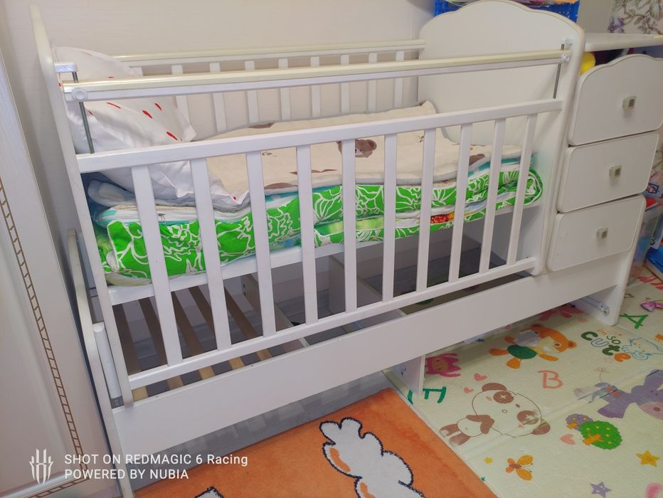 Продается детская кроватка