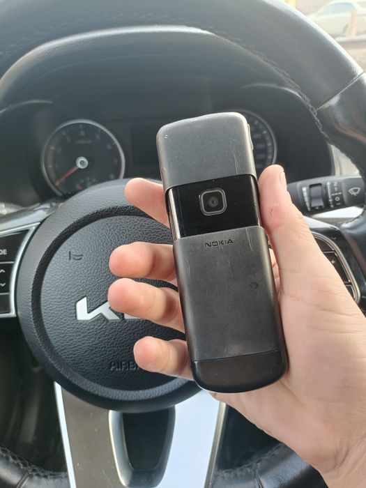 Продам телефон Нокиа (луна)