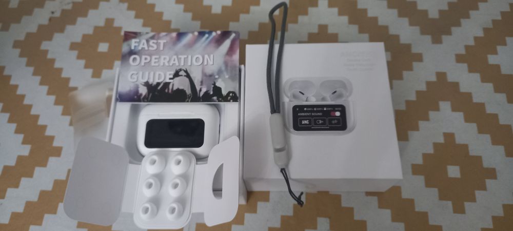 Блютуз наушники !