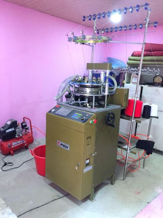 Оборудование для производства шапок, каждые 3мин/1шапка