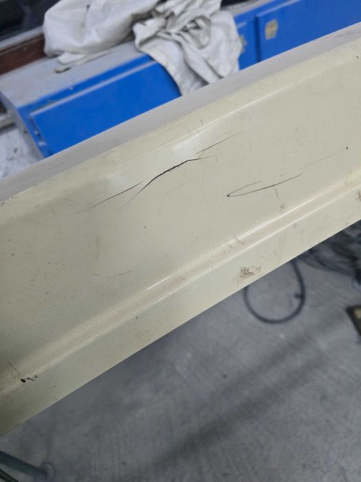 Продавам задна броня мерцедес Е класа w212