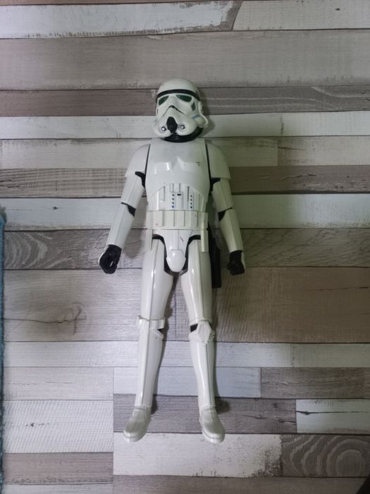Меч, маска и наметало и фигура Star wars