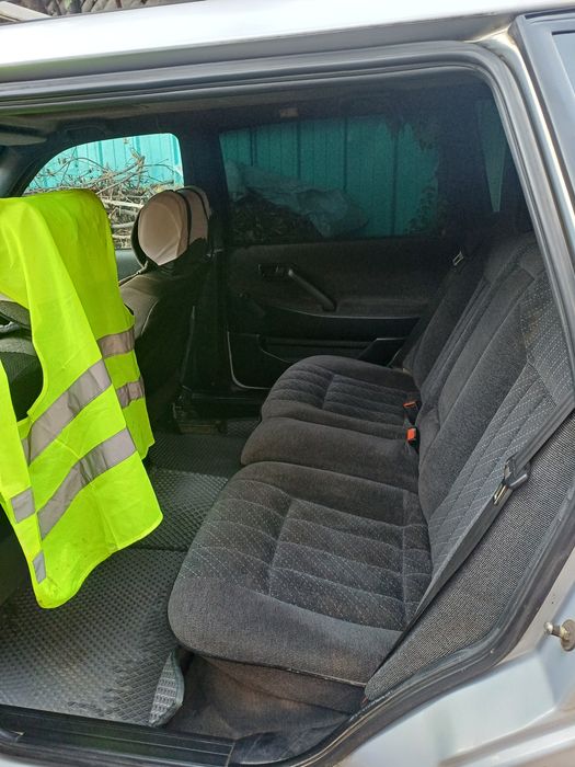Автомобиль Фольксваген Пассат В3