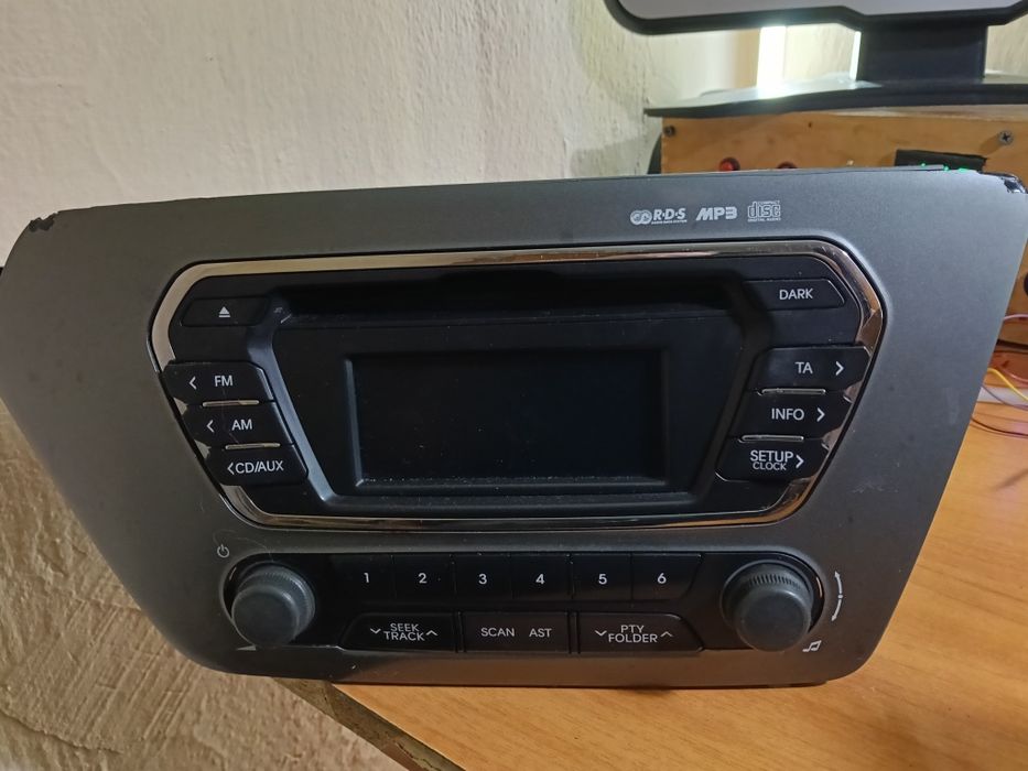 Продам магнитолу