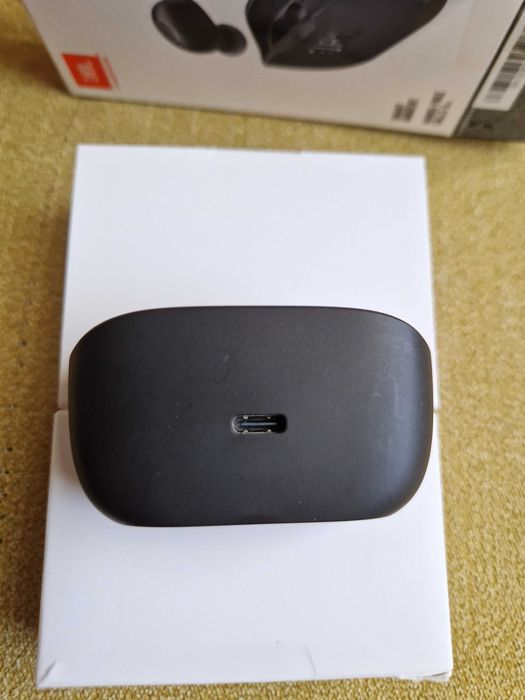 JBL Vibe Buds безжични Bluetooth слушалки