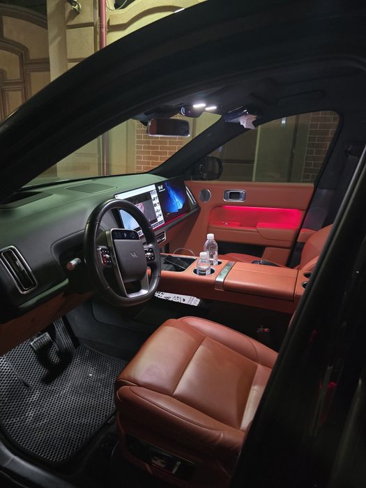 Li L9 max Срочно сотилади идеал!