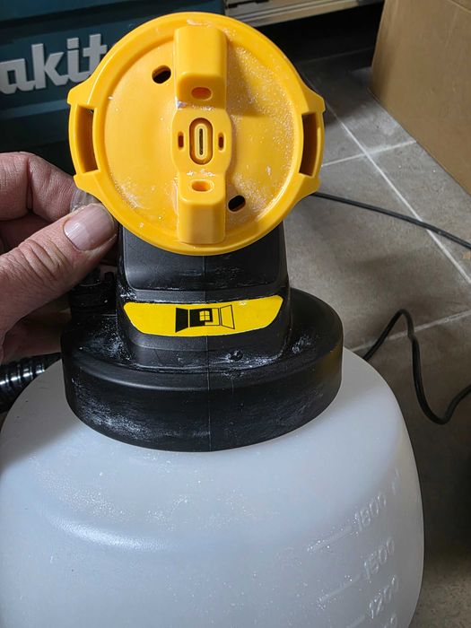 Aparat de vopsit si zugravit Wagner W690