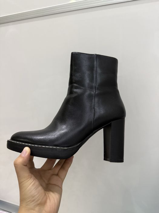 Обувь: осенние полусапожки, каблуки, туфли