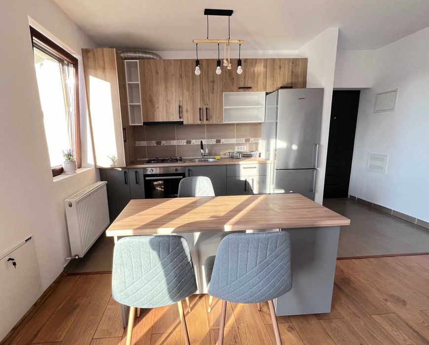 Propirietar, Apartament 2 camere, de inchiriat, Giroc (central), loc de parcare