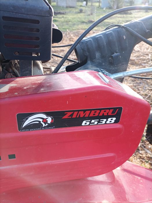 Motocultor cu remorca