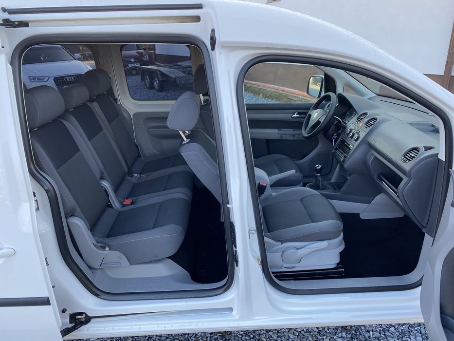 VW Caddy ~Maxi 2,0 Tdi~140~CP~ BMM~ 7 Locuri- ‼️2 usi la Spate
