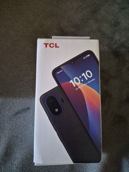 Telefon nou de vanzare
