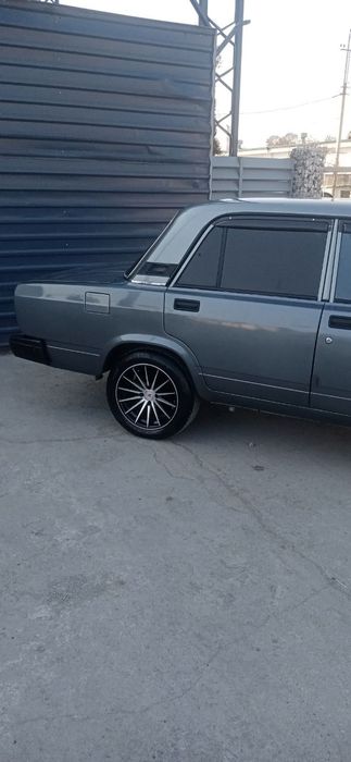 Vaz 2107 mashina