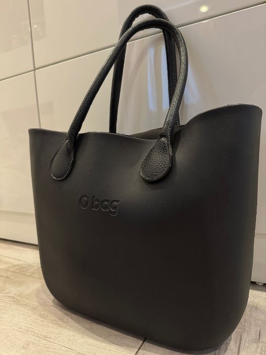 Чанта Obag със зимен аксесоар и дръжки от естествена кожа