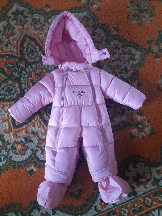 Продам детский комбинезон