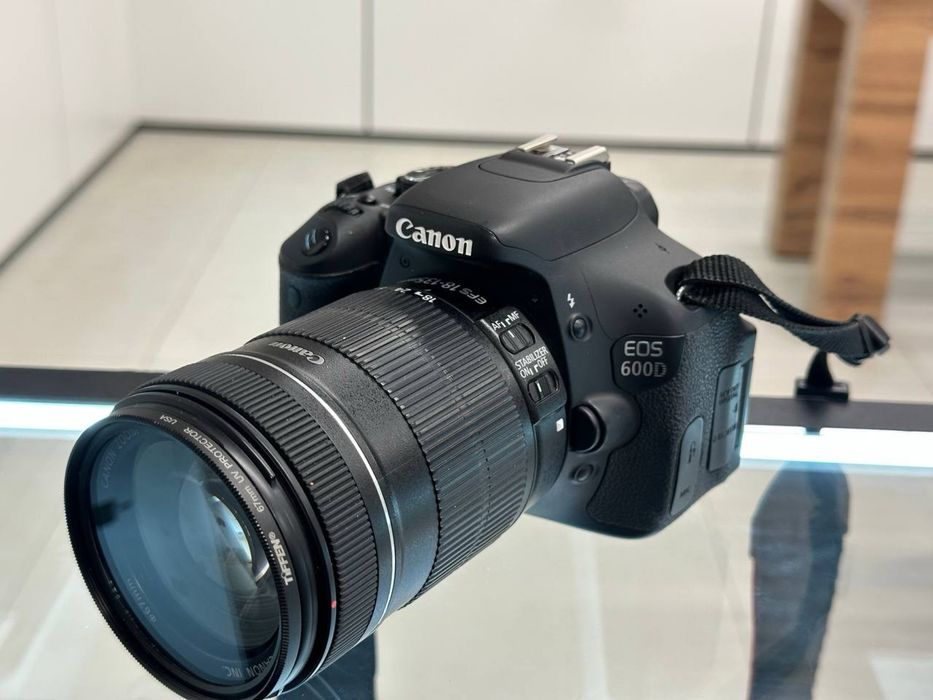 Canon EOS | 600D