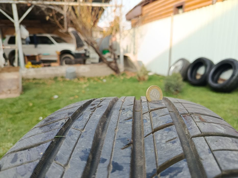 Продам резину ROADX