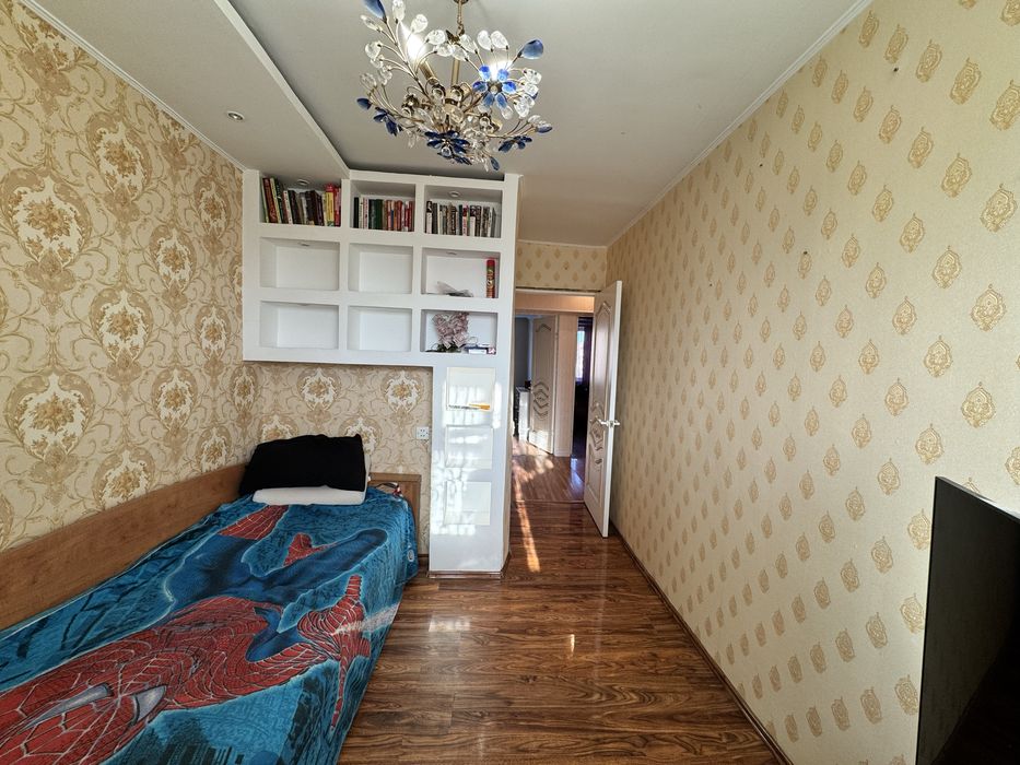 Продажа 4 комн. кв. - пр. Республики 32