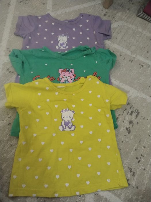 Продам детские вещи