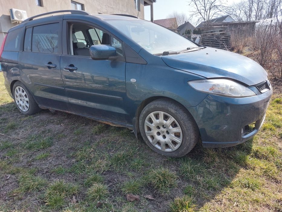 Mazda 5, pt dezmembrări sau fier vechi.