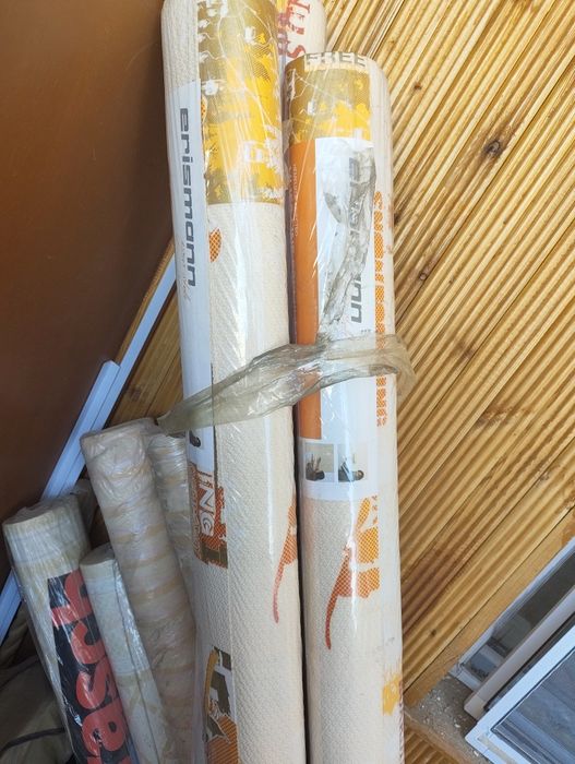 Продам новые обои рулонами