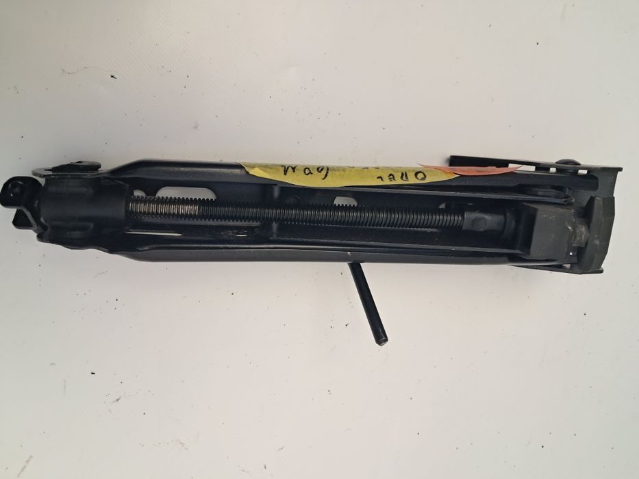 Крик оригинален opel corsa C / D/E