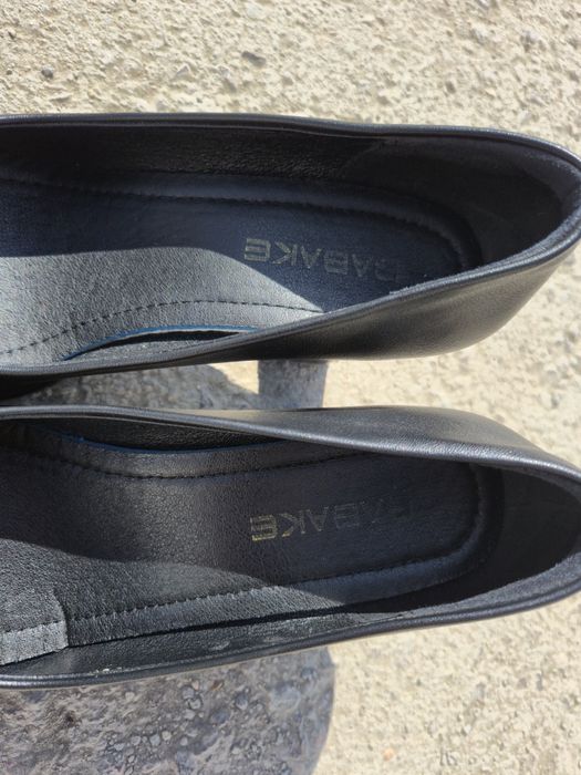 Туфли женские на каблуке