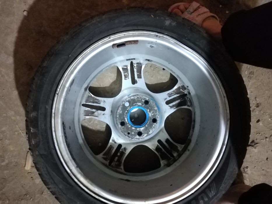 Jante de alij cu anvelope