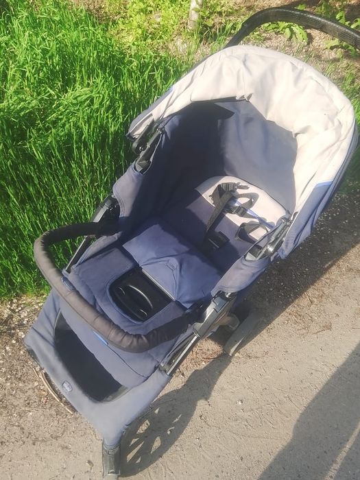 Коляска Chicco в хорошем состоянии