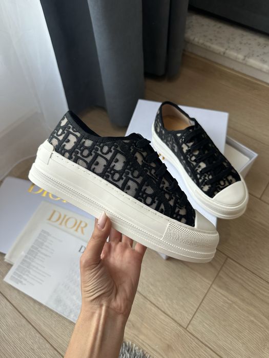 Дамски обувки Dior