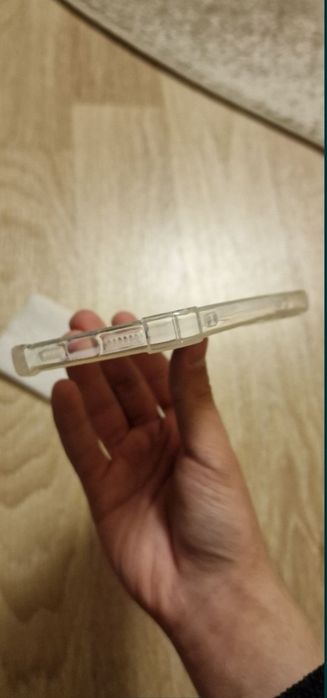 Husă iphone 14/15 pro Max Nouă, Air corner  cu Sclipici verde.