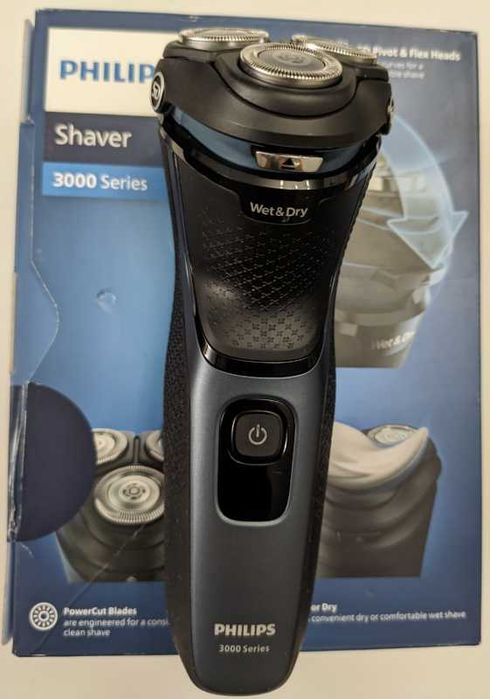 Новая бритва Philips 3000 S3144 (электробритва + триммер)