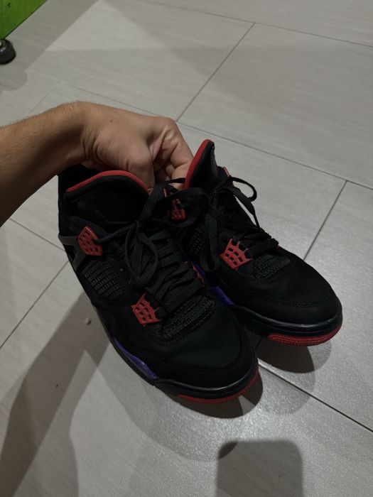 Jordan retro 4 raptors