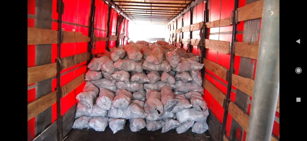 Уголь, кыргиз кумири, ( сулукта ) шашлыкбоб, мангал, печка доставка бо