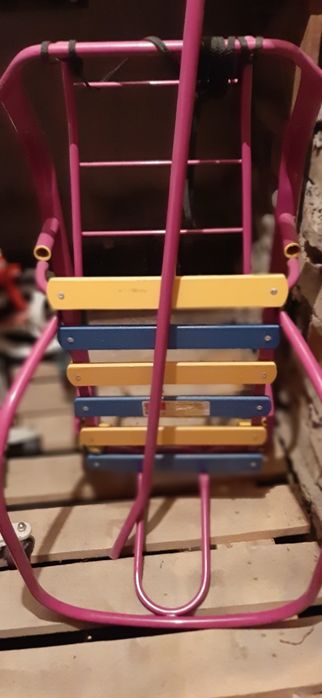 Продам детские санки.