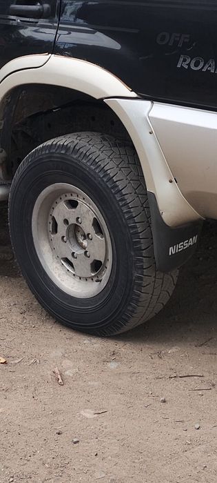 Диски с резиной r15 60тыс кованые 6.139.7