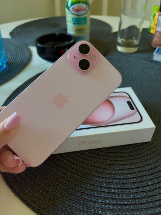Iphone 15 roz 128 GB