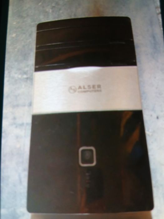 Компьютер на запчасти.